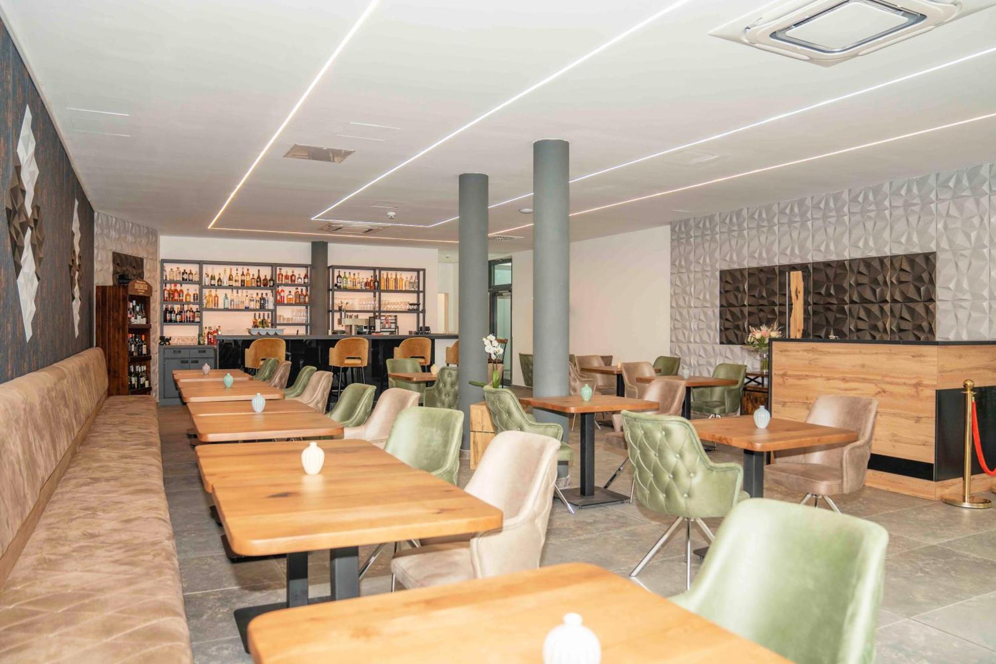 Central Hotel & Lounge Adult Only 고슬라르 외부 사진