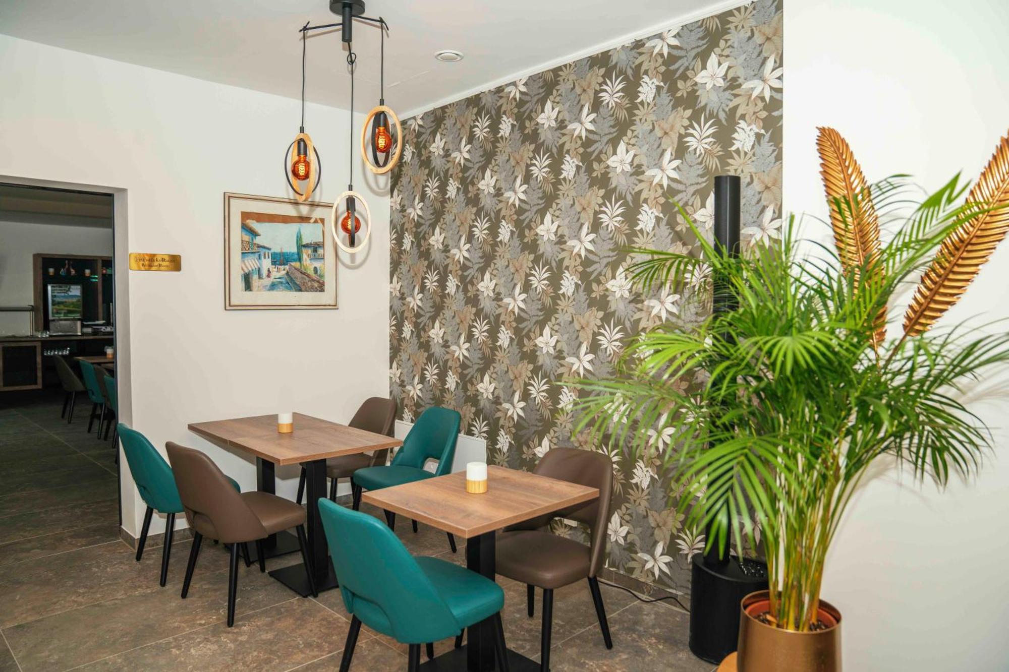 Central Hotel & Lounge Adult Only 고슬라르 외부 사진
