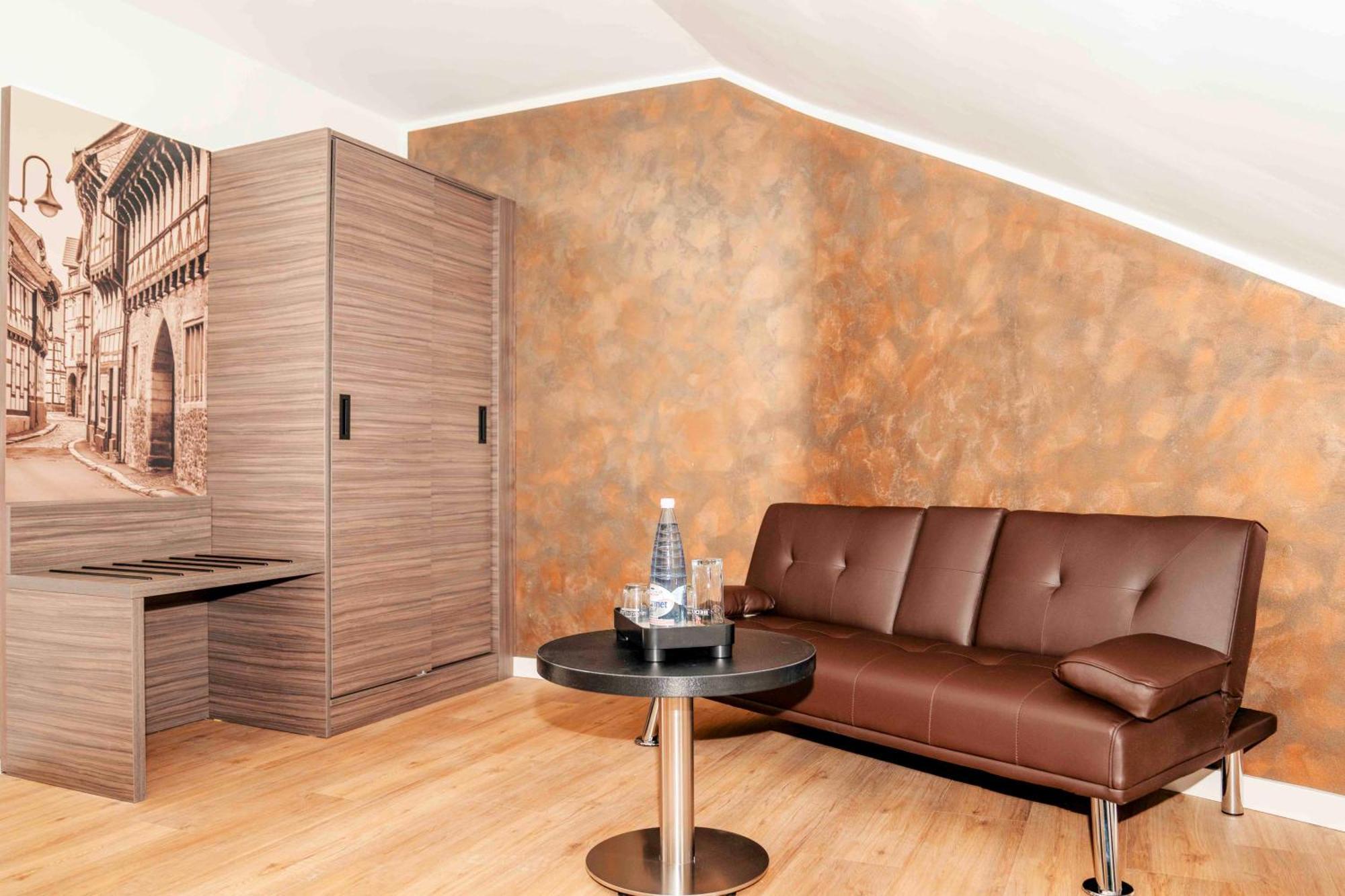 Central Hotel & Lounge Adult Only 고슬라르 외부 사진