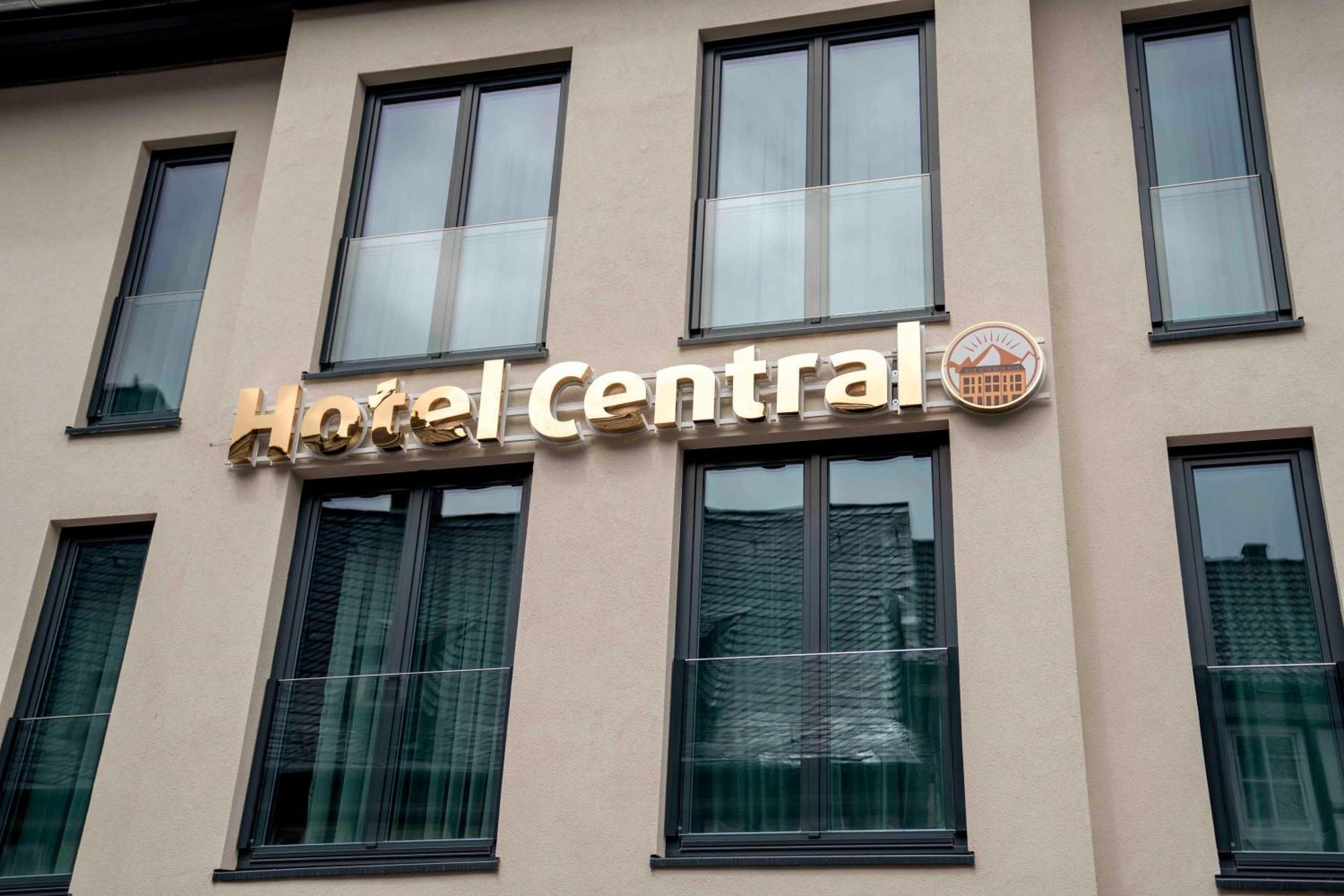 Central Hotel & Lounge Adult Only 고슬라르 외부 사진